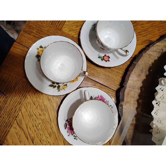 Royal Kendall fine china cups and saucers, 3 pairs, great condition - Picture 6 of 6